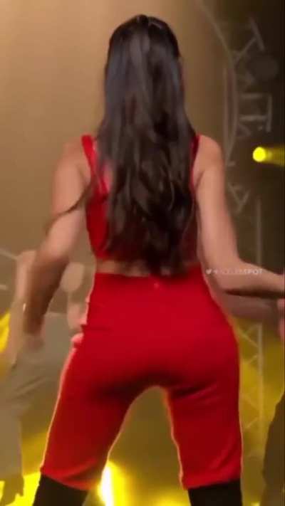 Nora Ass Jiggle