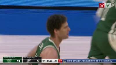 [Highlight] Brook Lopez sees an open lane and unleashes a monster jam over DeRozan.