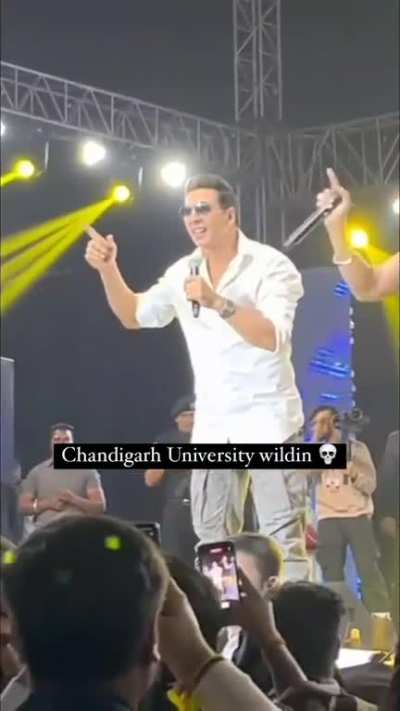 Akshay bimar