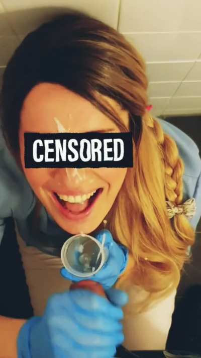 We got CAUGH<wbr>T..In<wbr>terru<wbr>pted cumshot facial at the sperm bank