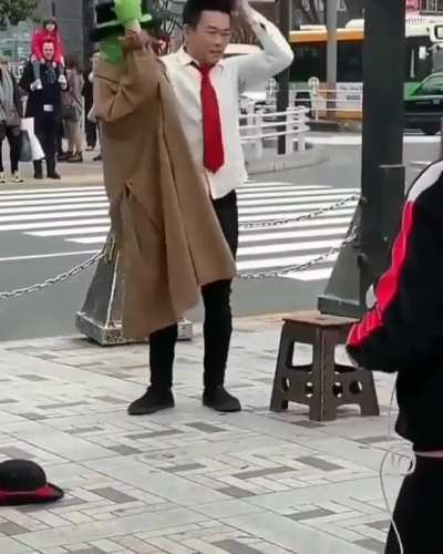 He just wanted the hat
