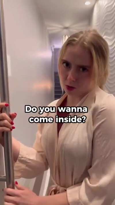 What is she talking about🤔🤔?👄🍆