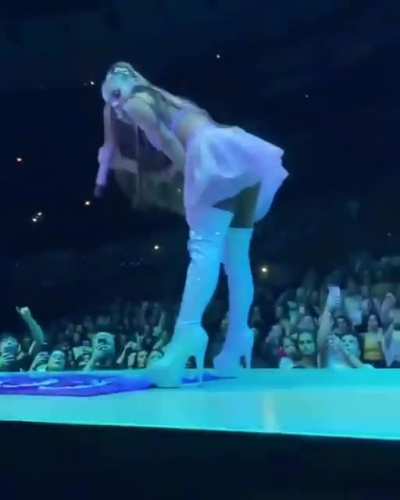 I love this ass