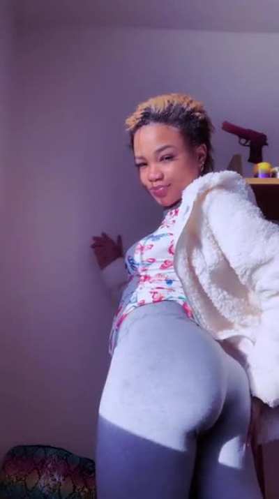 Kelle @call<wbr>mekel<wbr>lebab<wbr>y