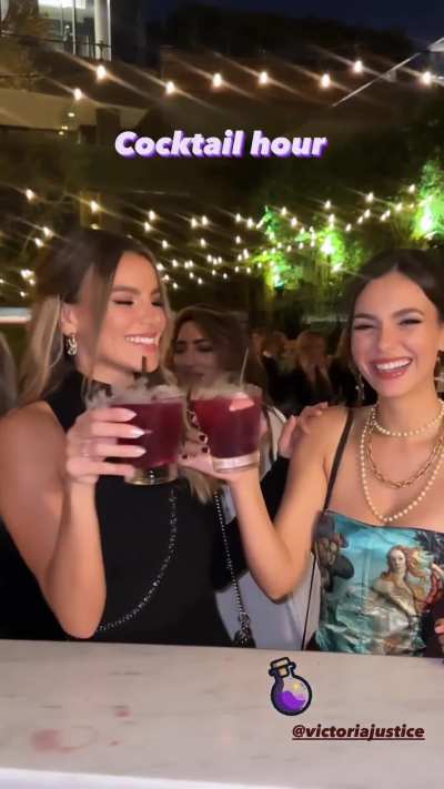 Cocktail hour 10/3/2023