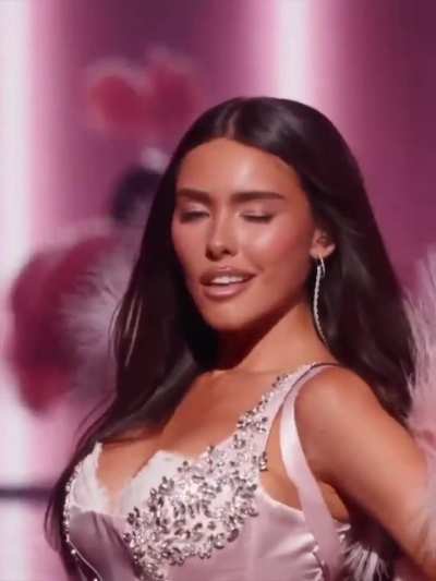 Madison Beer