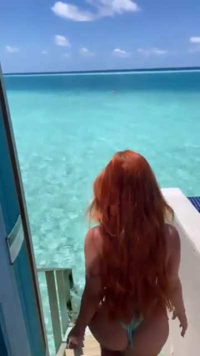 Mirela Janis - Ruivinha mais gostosa do Brasil