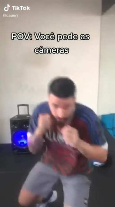 👊🏿