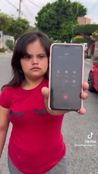 911