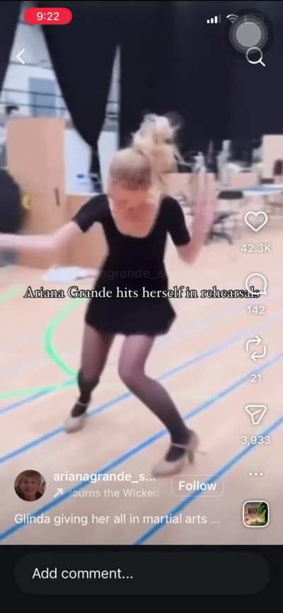 I can’t stop laughing bc you know she was embarrassed
