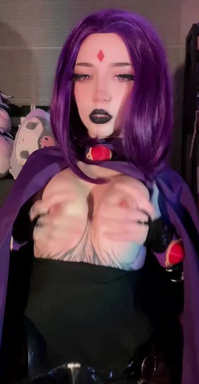 My Raven Cosplay (Zoey)