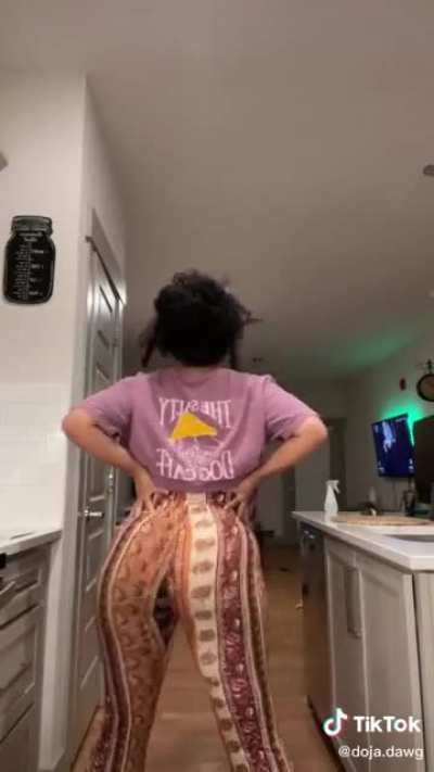 😏