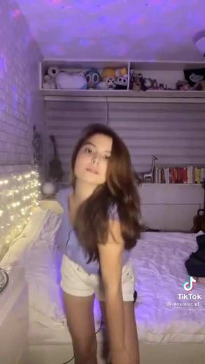 Alexa Ilacad