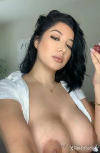 Check Comments for her Nov20 Updated 👇👇