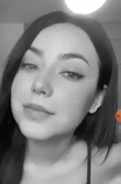 😈