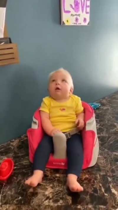 Неведомая зелёная фигня