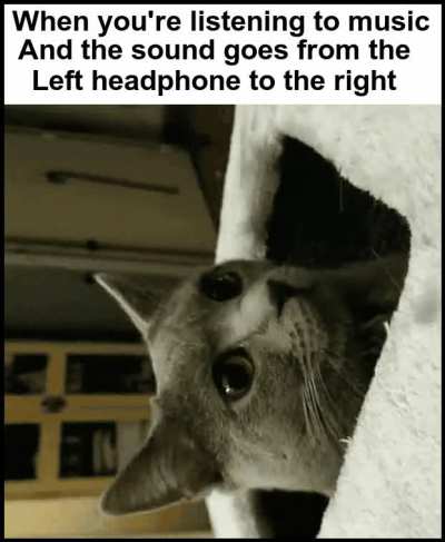 The music its tricking me