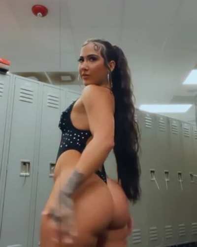 @bigluna22