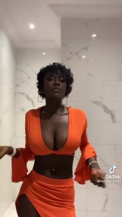 🤤