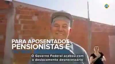 Propaganda sendo crime eleitoral escancarado. Usando a maquinaria do governo para o voto induzido de um setor populacional para certo candidato