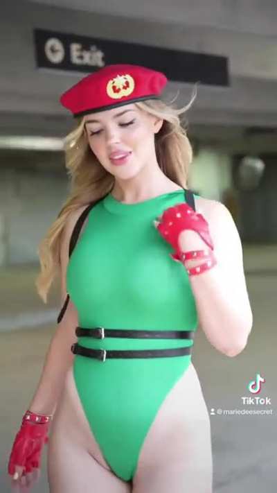 Cammy by @mari<wbr>edees<wbr>ecret