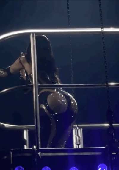 Dua and her perfect sparkly ass