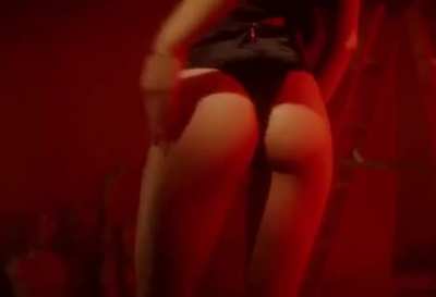 Nicola Peltz