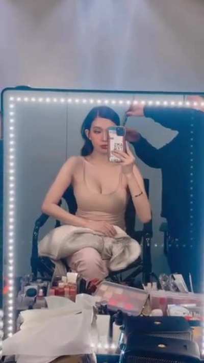 Analyn Barro