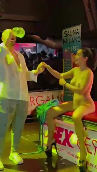 Public squirting