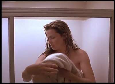 Mimi Rogers in 