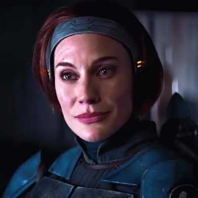 I wanna fuck Katee Sackhoff's beautiful face in full Bo-Katan costume