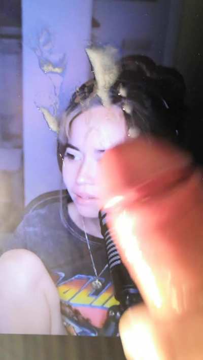 Cumming to Maya while shes live