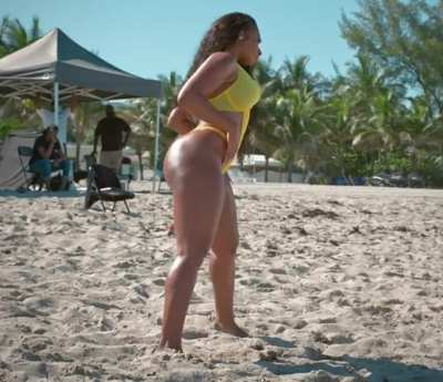 😎🍑