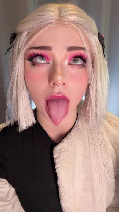 😏👉 shooting TikToks is fun.. BUUUT filming NSFW TikTok’s is eveeeen better 💦