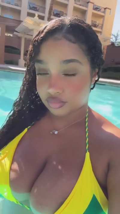 💚💛