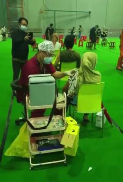 Quick Vaccination in Indonesia
