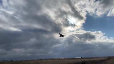 Bayraktar KIZILELMA unmanned fighter jet made its maiden flight today! [video]