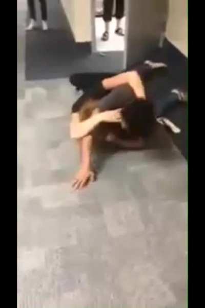 This fight was when I was at college it's an old fight of mine I'm in the Jean's and sandals had no choice but to fight.