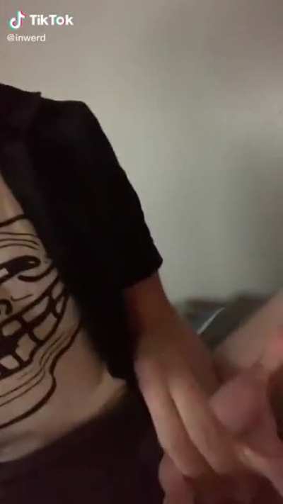 troll face shirt makes me wet 😩😩😩
