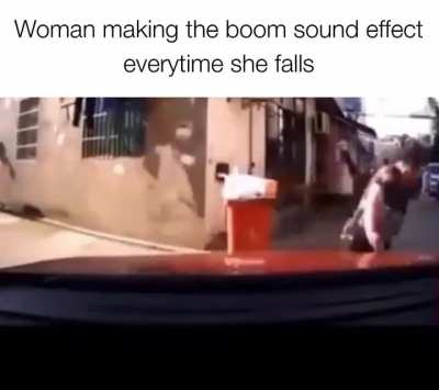 Stop hitting her >:(