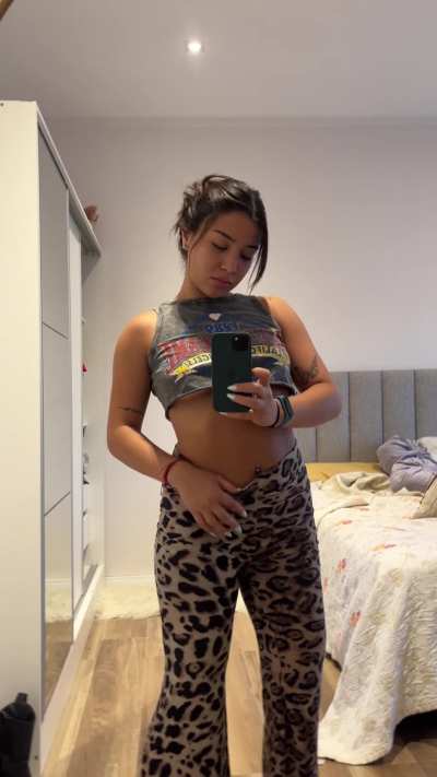 My body is begging to be pounded in doggy