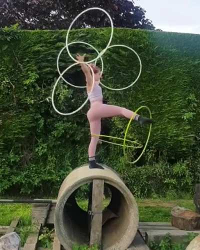 Training as a professional hula hooper