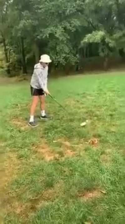 Poor boi (Idk if this counts as animal abuse, but...)