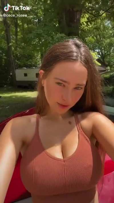 Cece_rosee