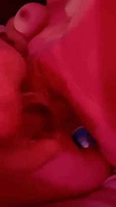 Some entertainment (f)or hubs when he’s at work