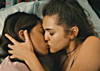 Kiss