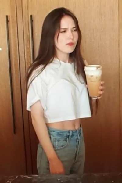 Tina's Midriff