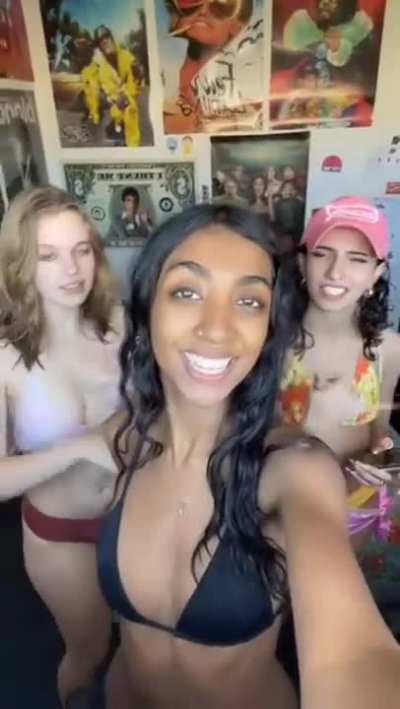 Teagan Croft Bikini 