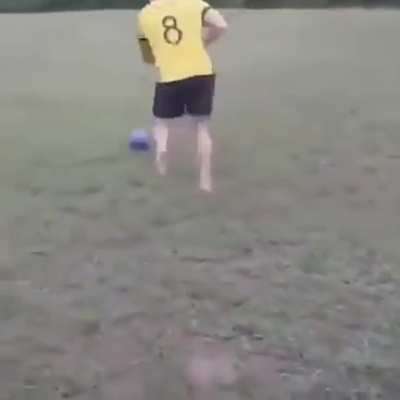 VÉI KKKKKKKKKKK