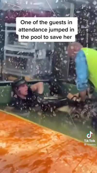 saw a crocodile post on here and it reminded me of this brave woman. absolutely terrifying to think if she wouldn’t have spinned with the alligator her entire arm would be gone.